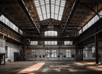 Intérieur industriel d'une ancienne usine